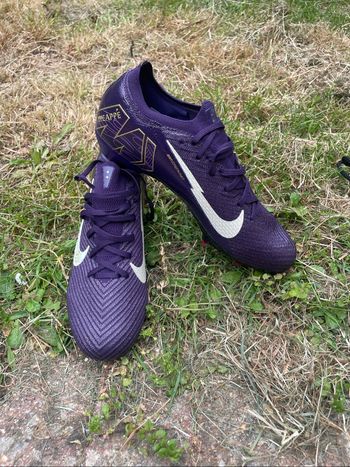 Crampons Nike