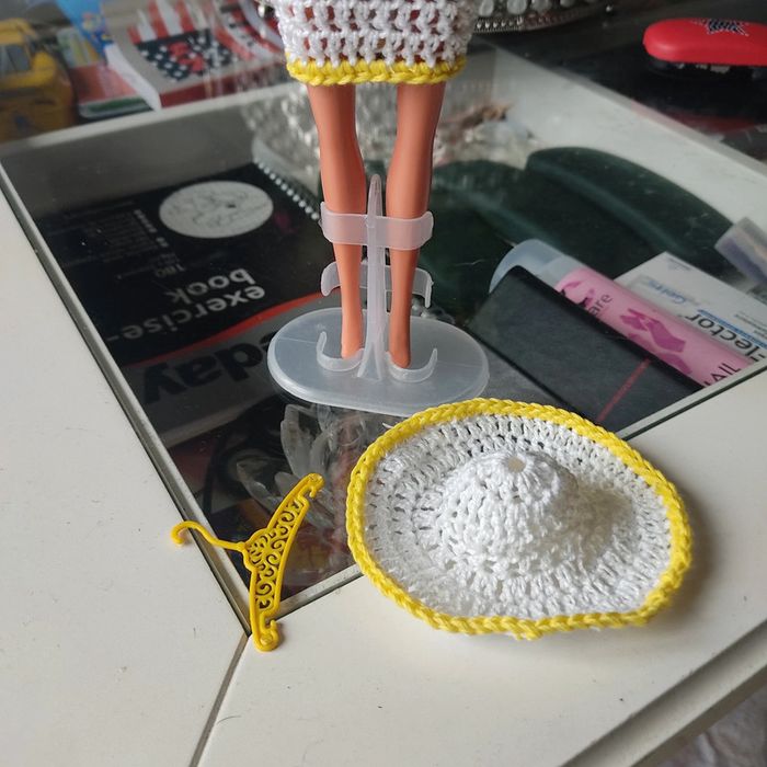 Vêtements pour Barbie 3+1€ - photo numéro 11