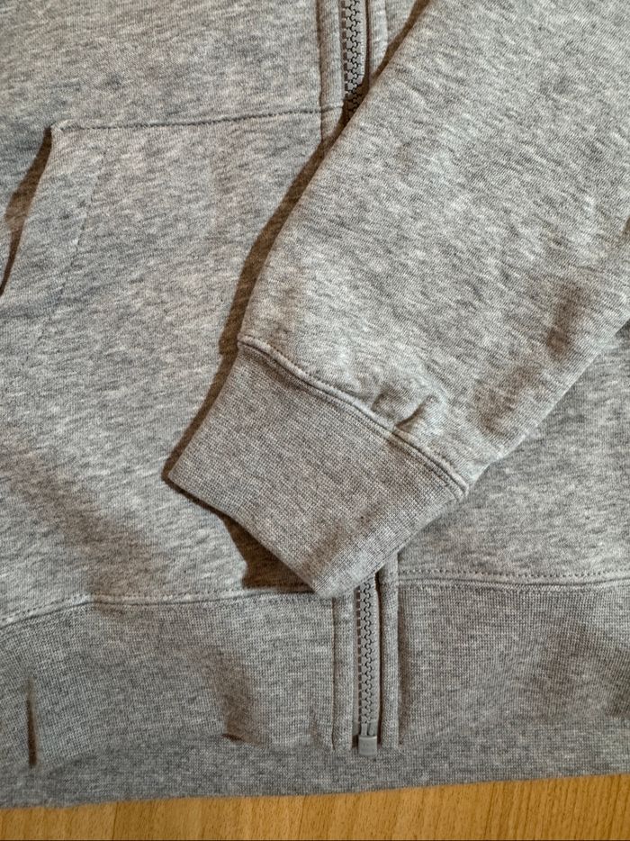Sweat-shirt gris - photo numéro 4