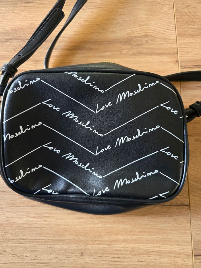 Sac à main love moschino - photo numéro 3