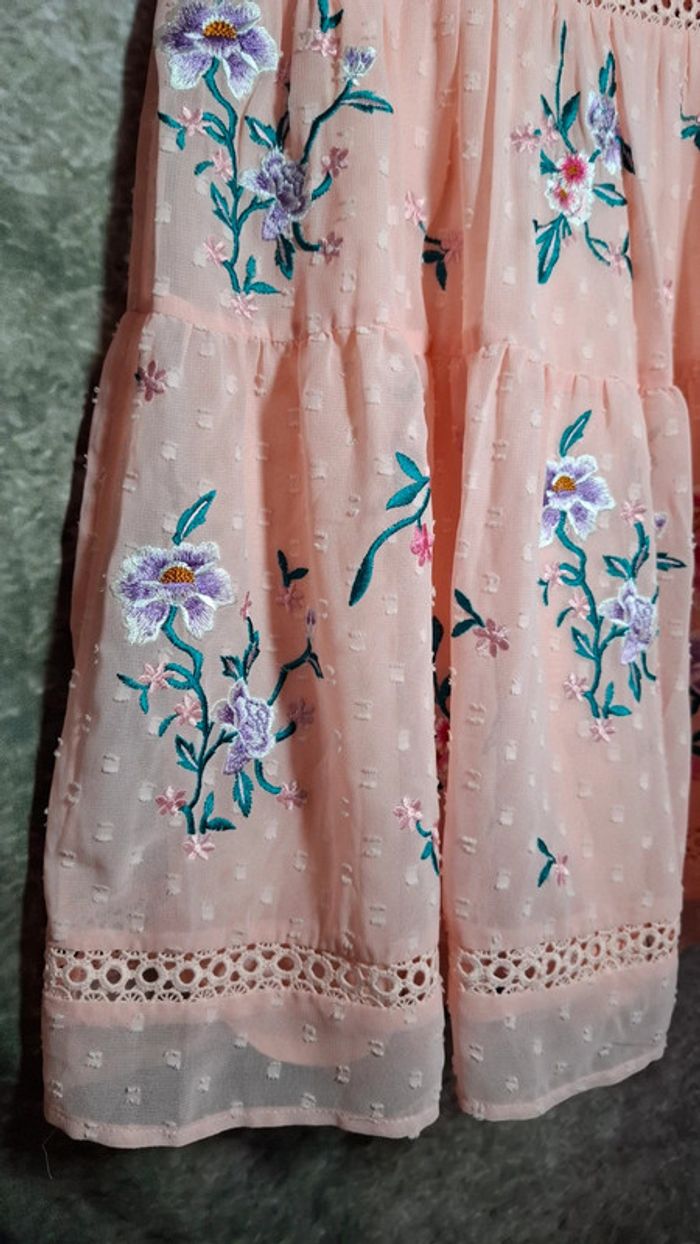 Robe rose broderie fleurs dentelle - photo numéro 5