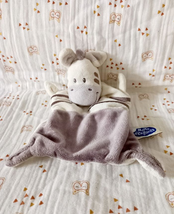 Doudou zèbre Mots d'enfants