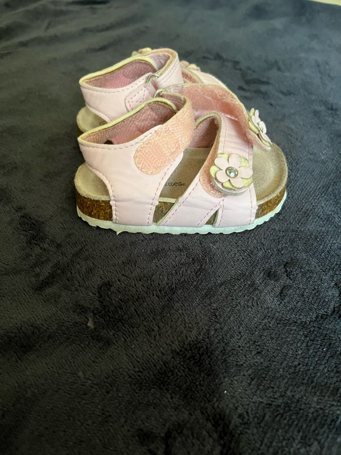 Sandales bébé fille Taille 20 - photo numéro 5