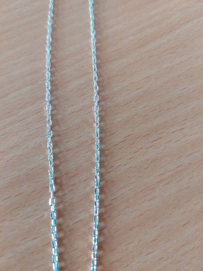 Chaine - photo numéro 2