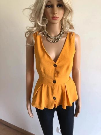 Haut jaune neuf sans manches Morgan taille 34 (valeur 40€)