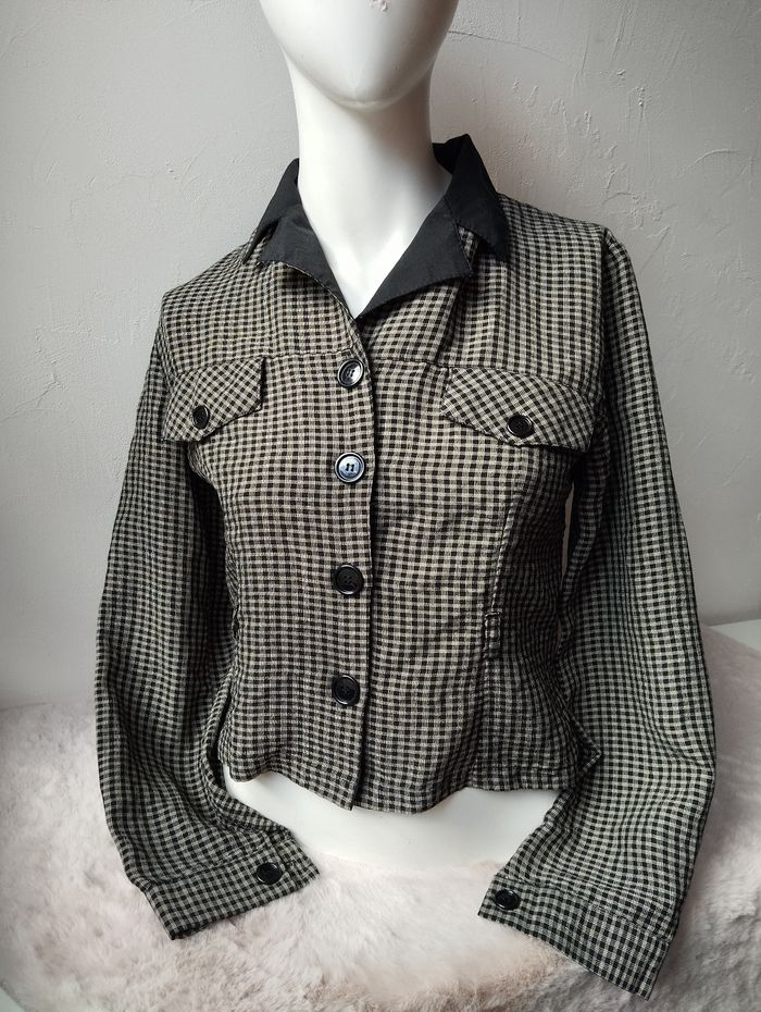 Chemise courte stylé écolière gros boutons noirs