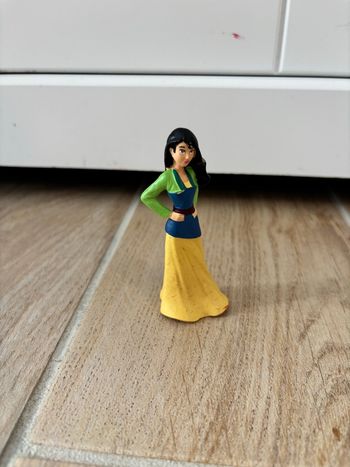 Figurine mulan 