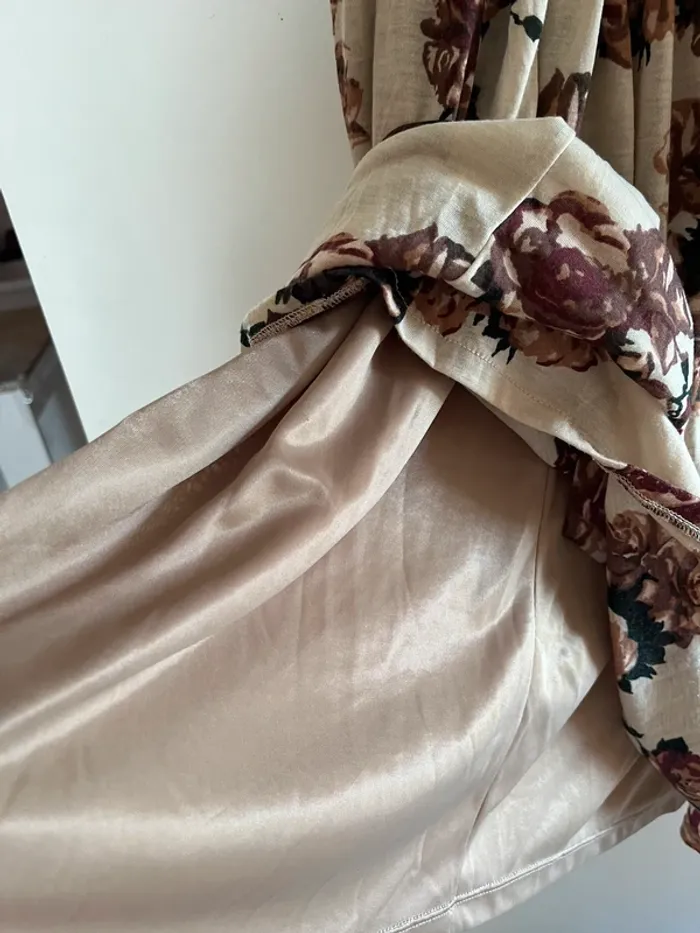 Robe longueur genou fleuri - photo numéro 5