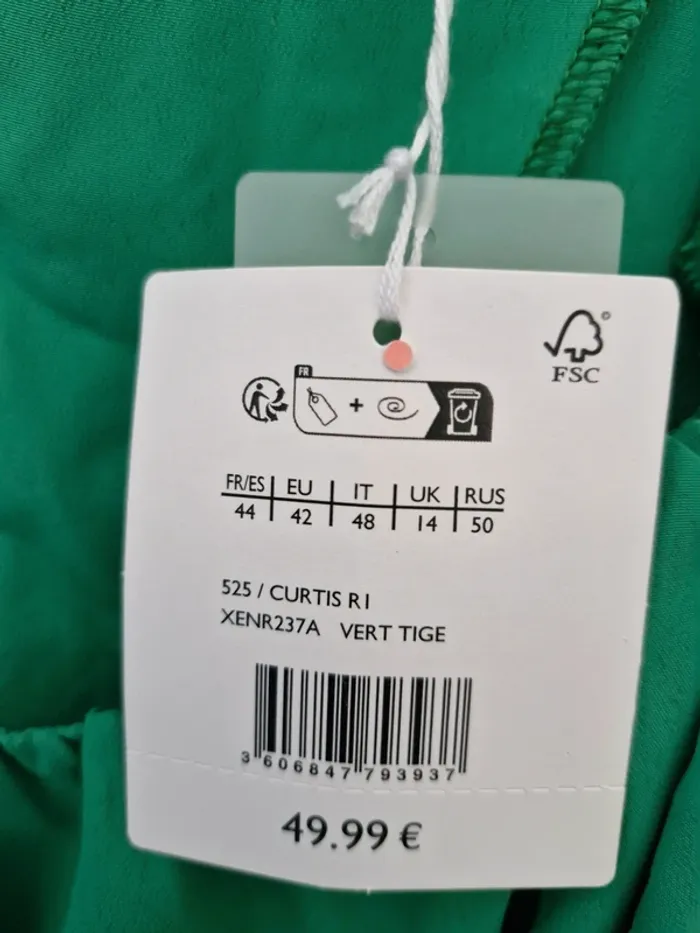 Robe neuve 44 Naf Naf valeur 50€ - photo numéro 3