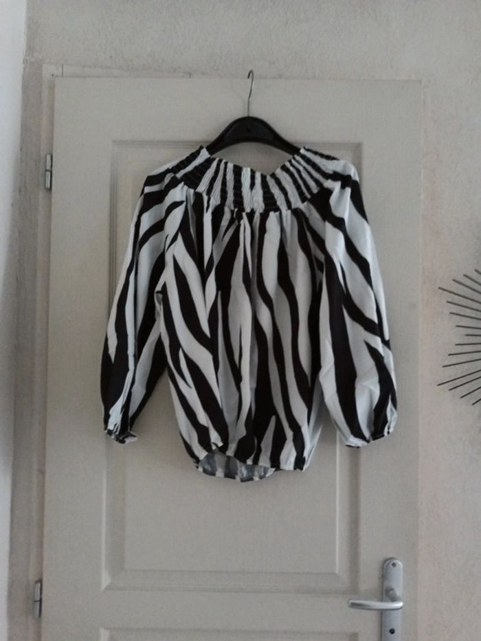 Blouse zébré noir et blanc