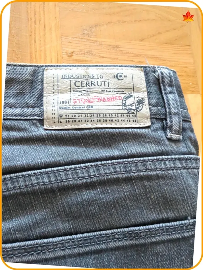 Beau jeans Cerruti - photo numéro 5