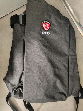 Sac a dos msi