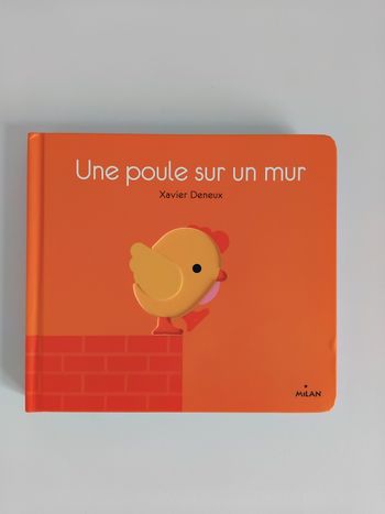 Une Poule sur un Mur Livre Bébé en relief MILAN 🐥