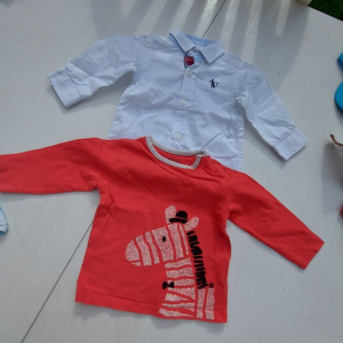 Lot vêtements bébé garçon  6 mois (15 pieces) - photo numéro 7