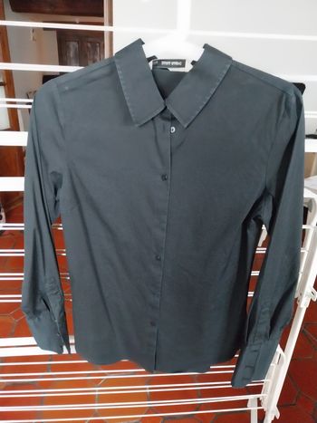 Chemise noire