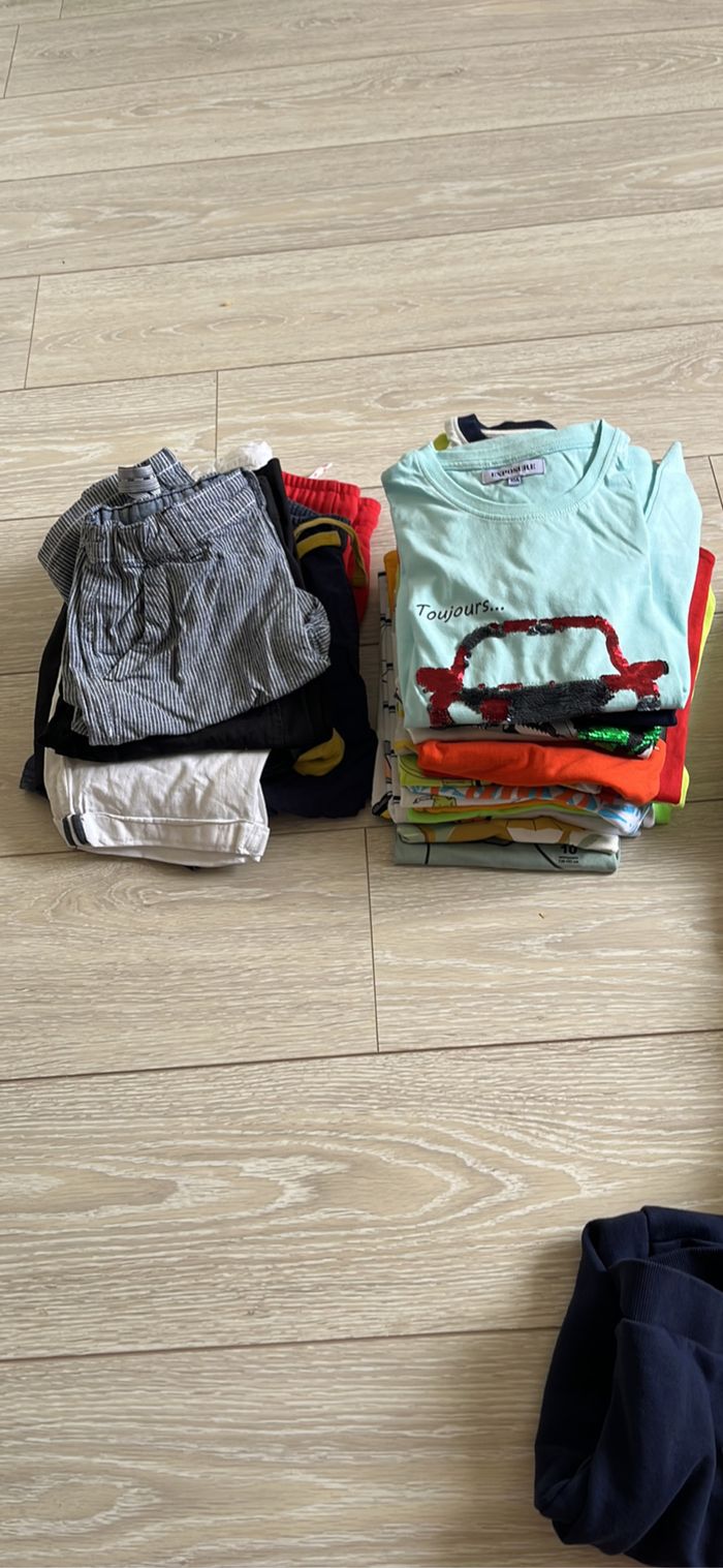 Vêtements garçons en taille 10ans - photo numéro 4