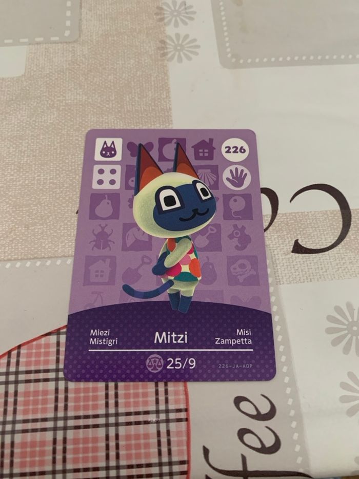 Carte amiibo animal crossing mitzi 226 - photo numéro 1
