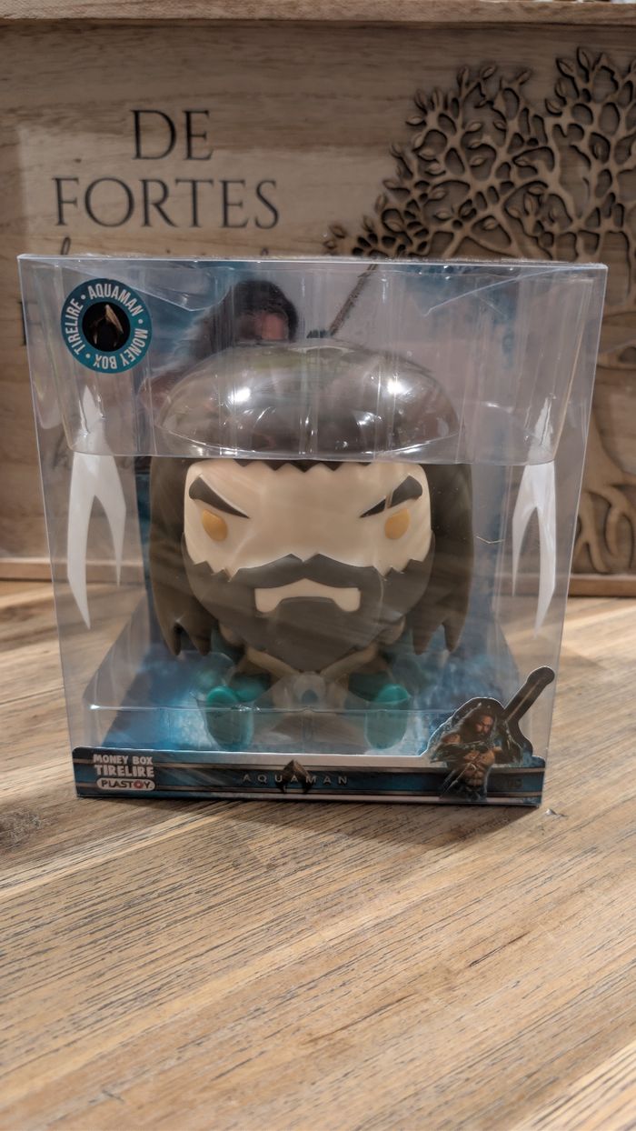Figurine tirelire Aqua Man plastoy - photo numéro 3