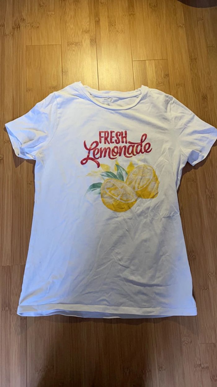 T shirt blanc taille 13/14 ans