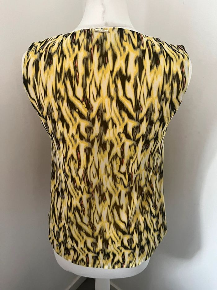 Top jaune à motif one step S comme neuf - photo numéro 3