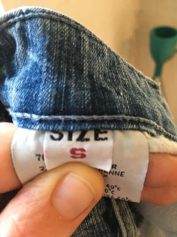 Jeans originale fleurs @ - photo numéro 3