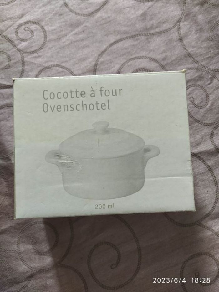 4 cocottes à four