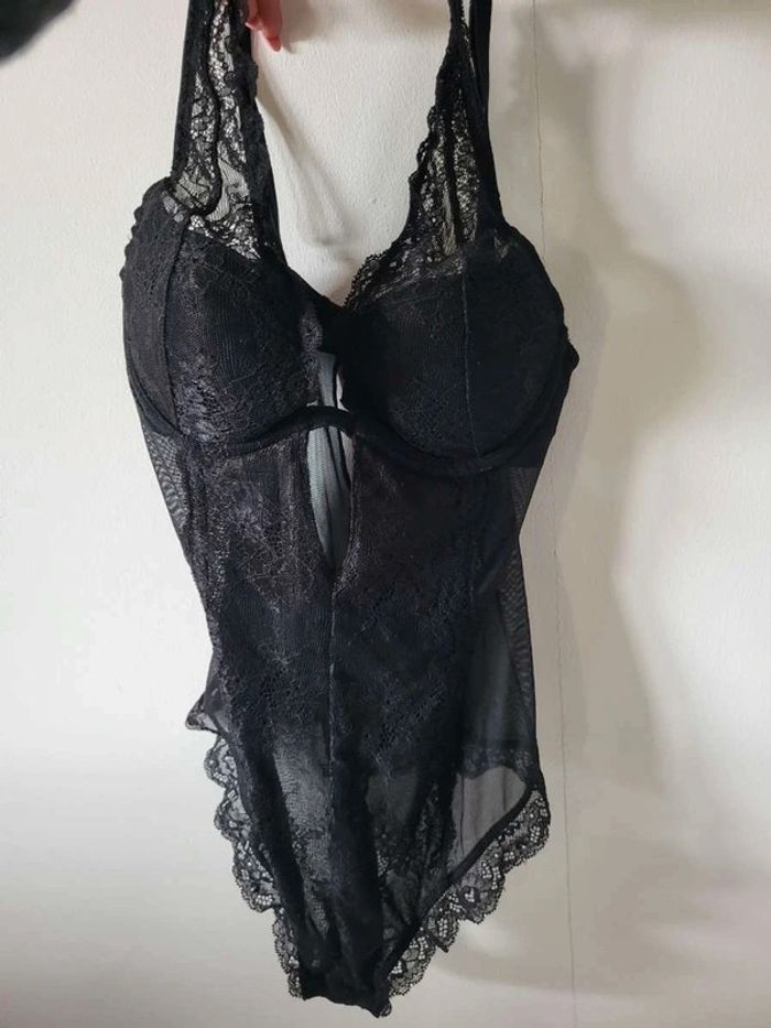 Body sexy en dentelle H&M - photo numéro 2