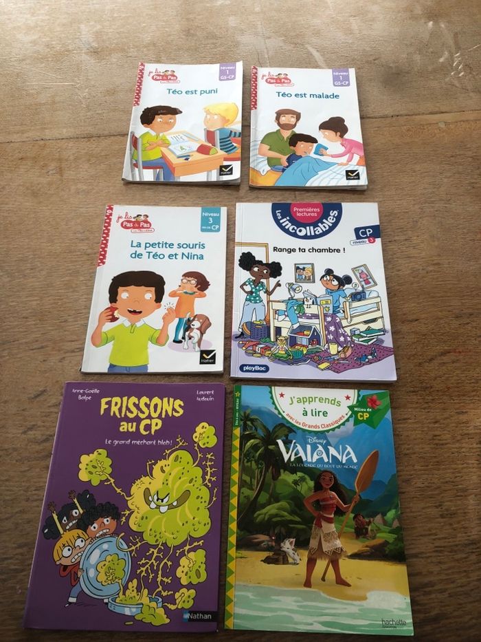Lots de 6 livres apprentissage à la lecture.