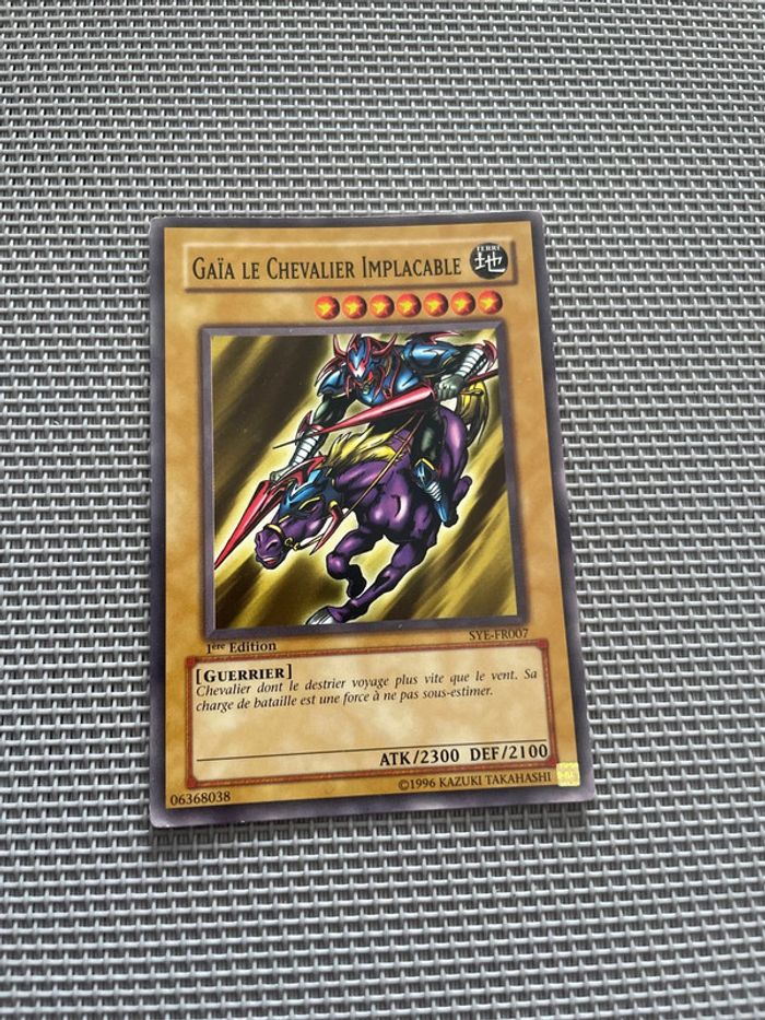 Carte Yu-Gi-Oh! Gaïa le chevalier Implacable SYE-FR007