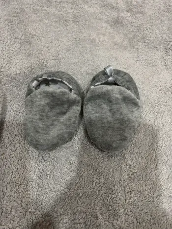 Chausson gris 0/6mois