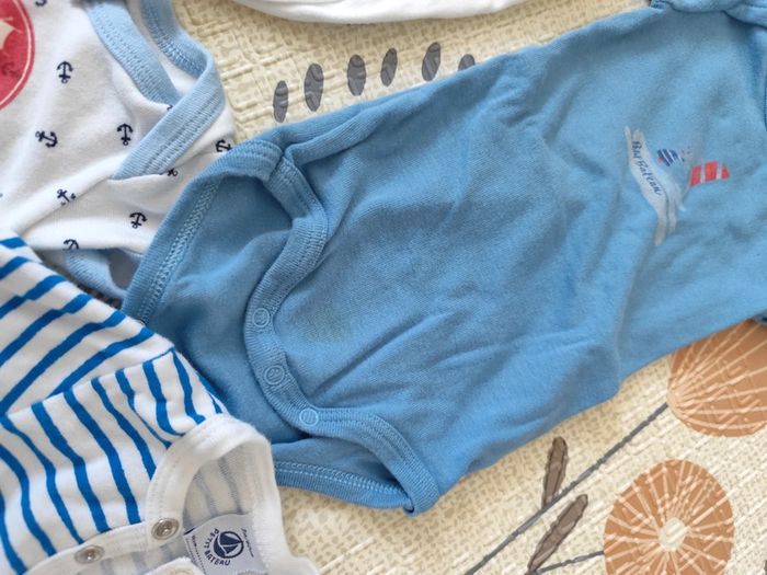 Lot de 6 bodies manches courtes petit bateau 3 mois - photo numéro 6