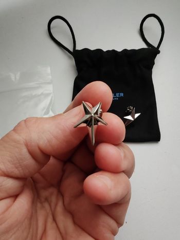 Boucles d oreille Mugler