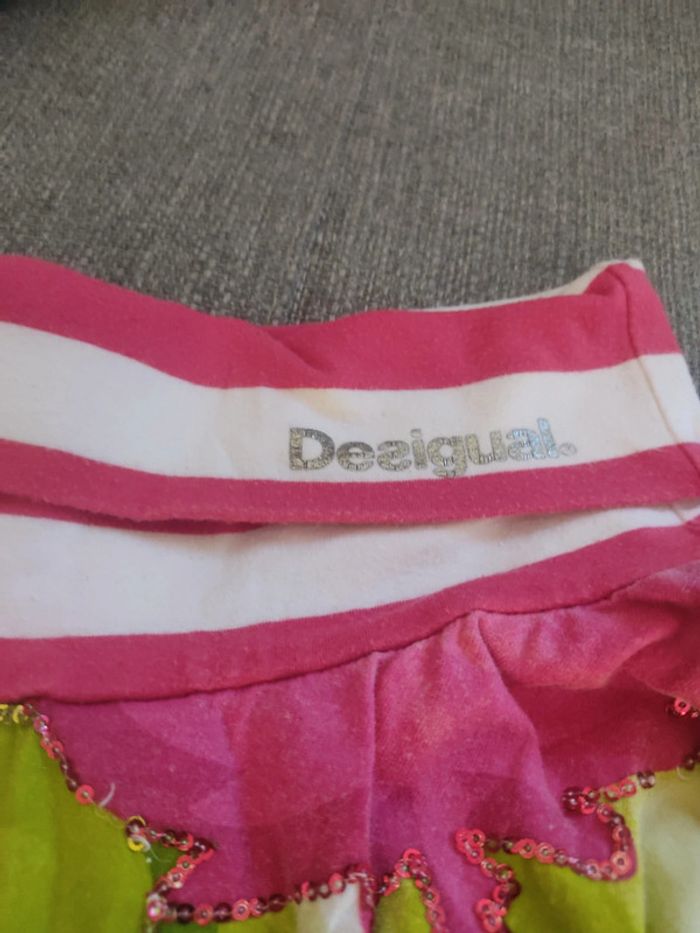 Jupe Desigual taille 5-6 ans - photo numéro 2