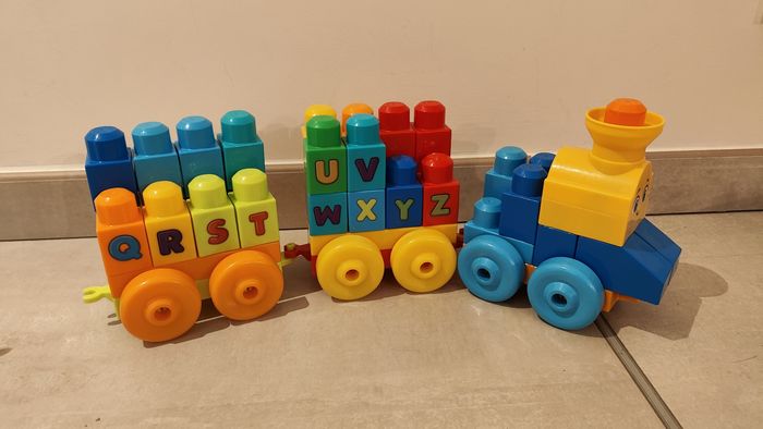 Briques Mega Bloks + Train de l'alphabet - photo numéro 5