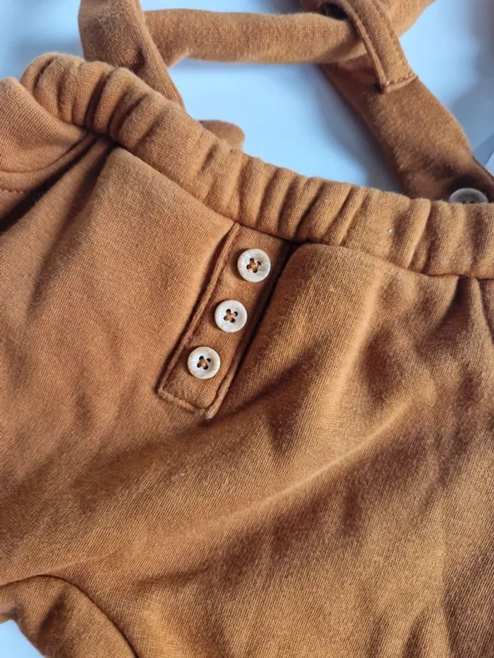 Pantalon 3 mois - photo numéro 2