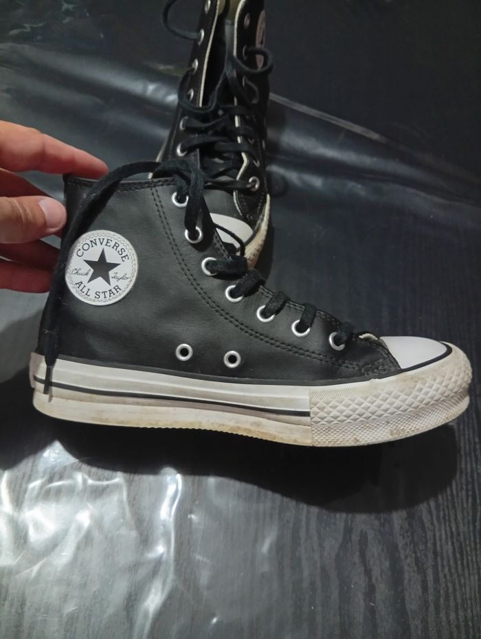 Converse fille