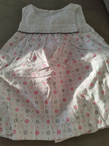 Robe 👗 bretelles larges obaibi 6 mois