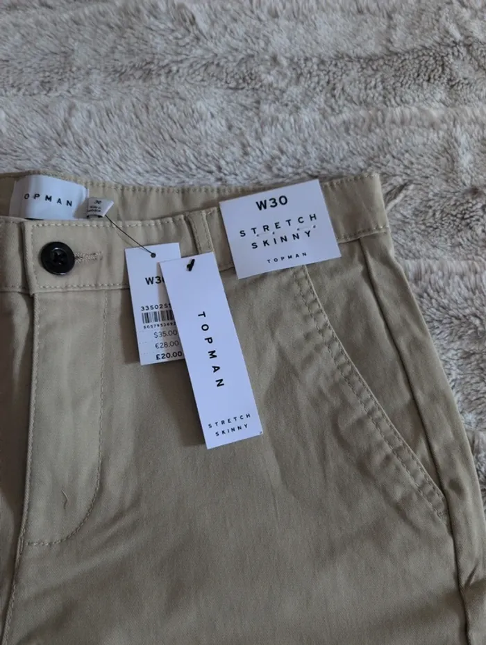Short chino homme W30 neuf. Taille 40. Topman - photo numéro 3