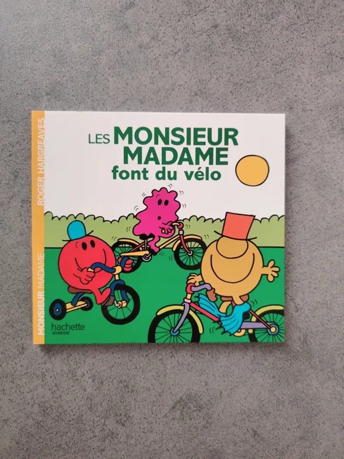 Livre mr Mme font du vélo
