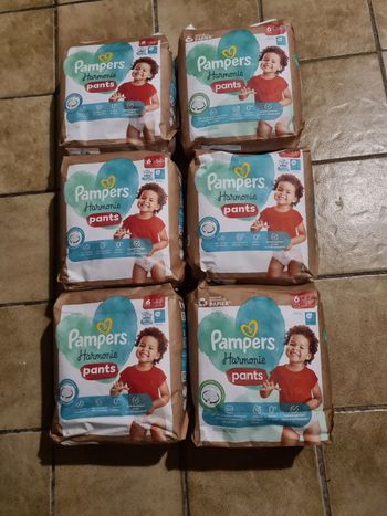 144 couches Pampers Harmonie pants taille 6