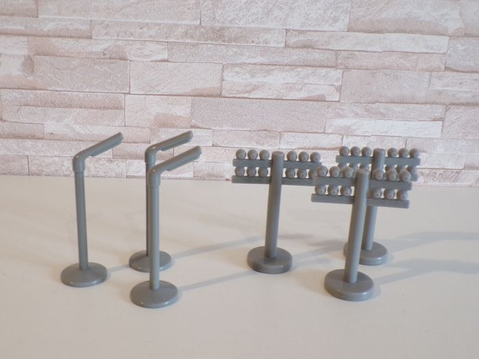 Lampes et projecteurs - Circuits de trains et de voitures (J30) - photo numéro 2