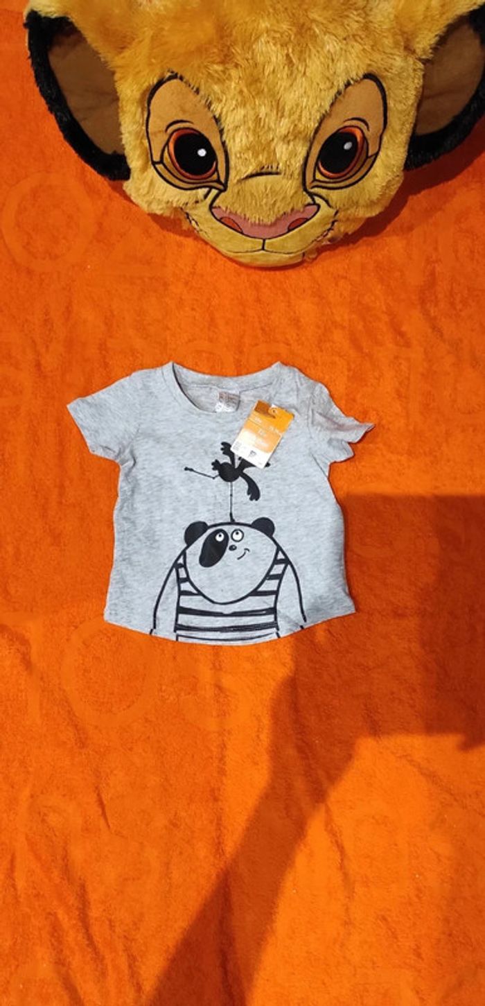 Tee-shirt manches courtes 12 mois 74 cm Neuf