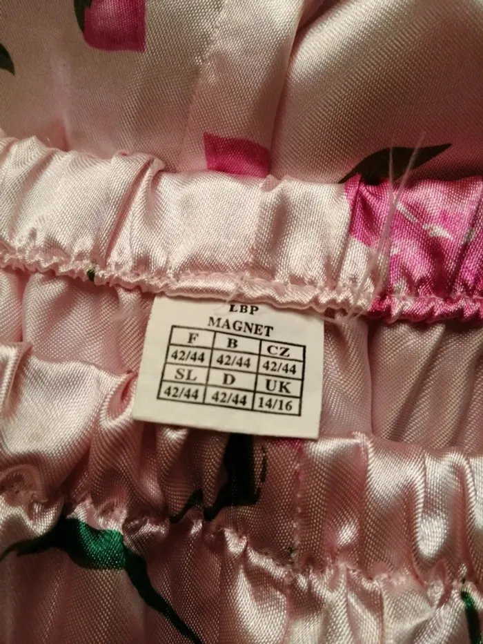 Ensemble de pyjama pantalon à motifs roses et chemise rose en satin / lbp magnet /(42-44) - photo numéro 11