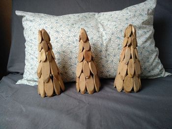 lot de 3 sapins en rondins de bois