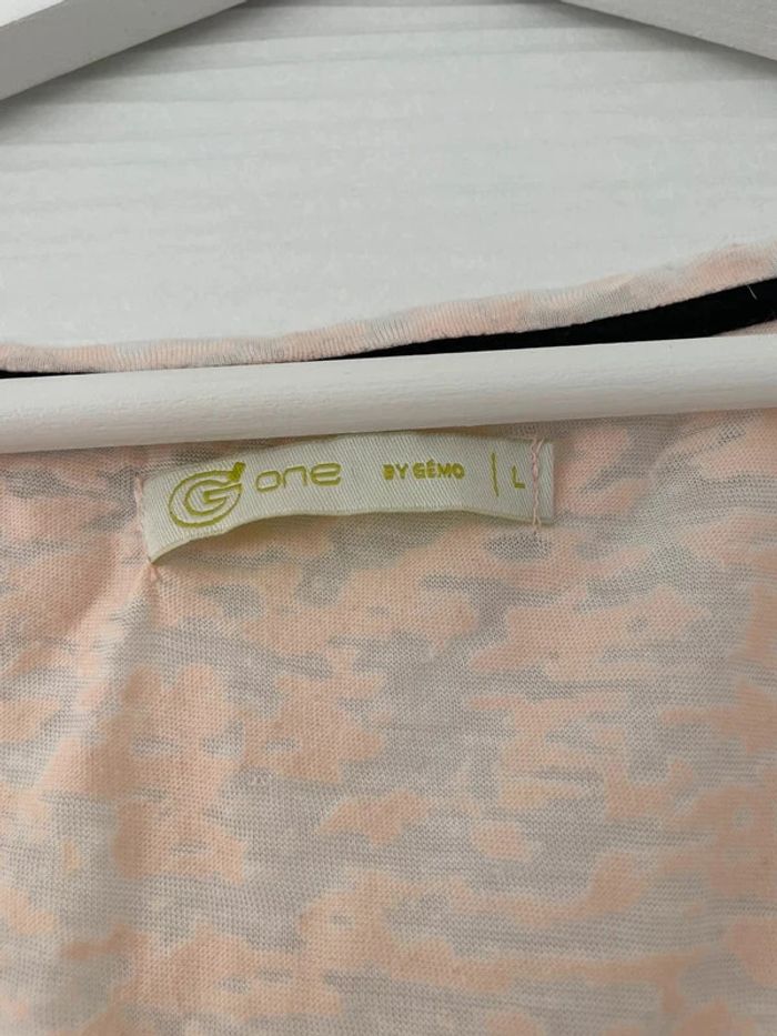 Haut t-shirt rose pâle clair transparent avec motifs léopard et écritures à manches courtes col rond - photo numéro 7