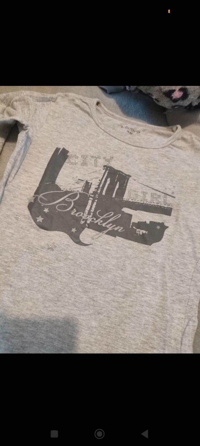 Haut fille - photo numéro 2