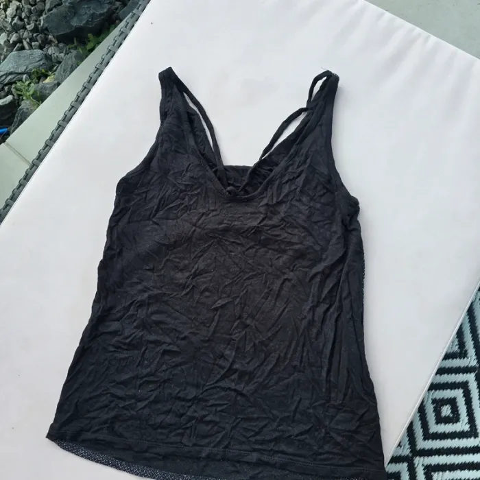 Top debardeur argenté maille kiabi taille 34 36 s lurex - photo numéro 3