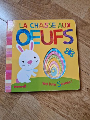 Livre bébé la chasse aux œufs