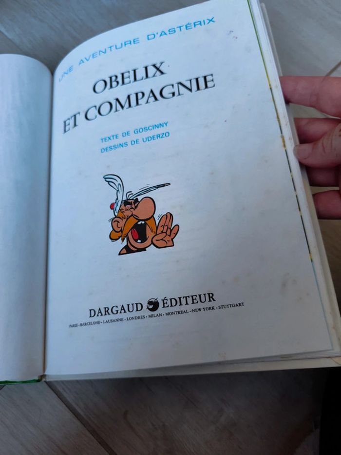 BD Astérix Obélix et compagnie - photo numéro 3