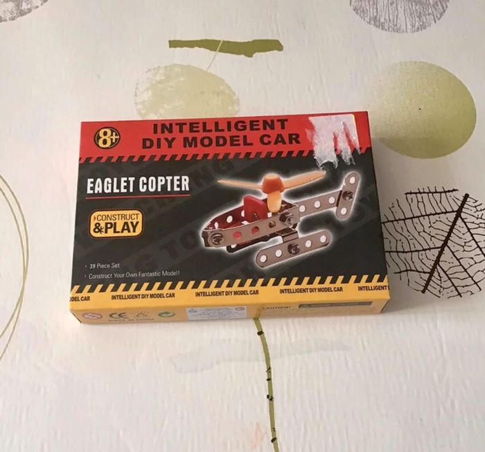 Jeu de construction en métal 39 pièces Eaglet Copter